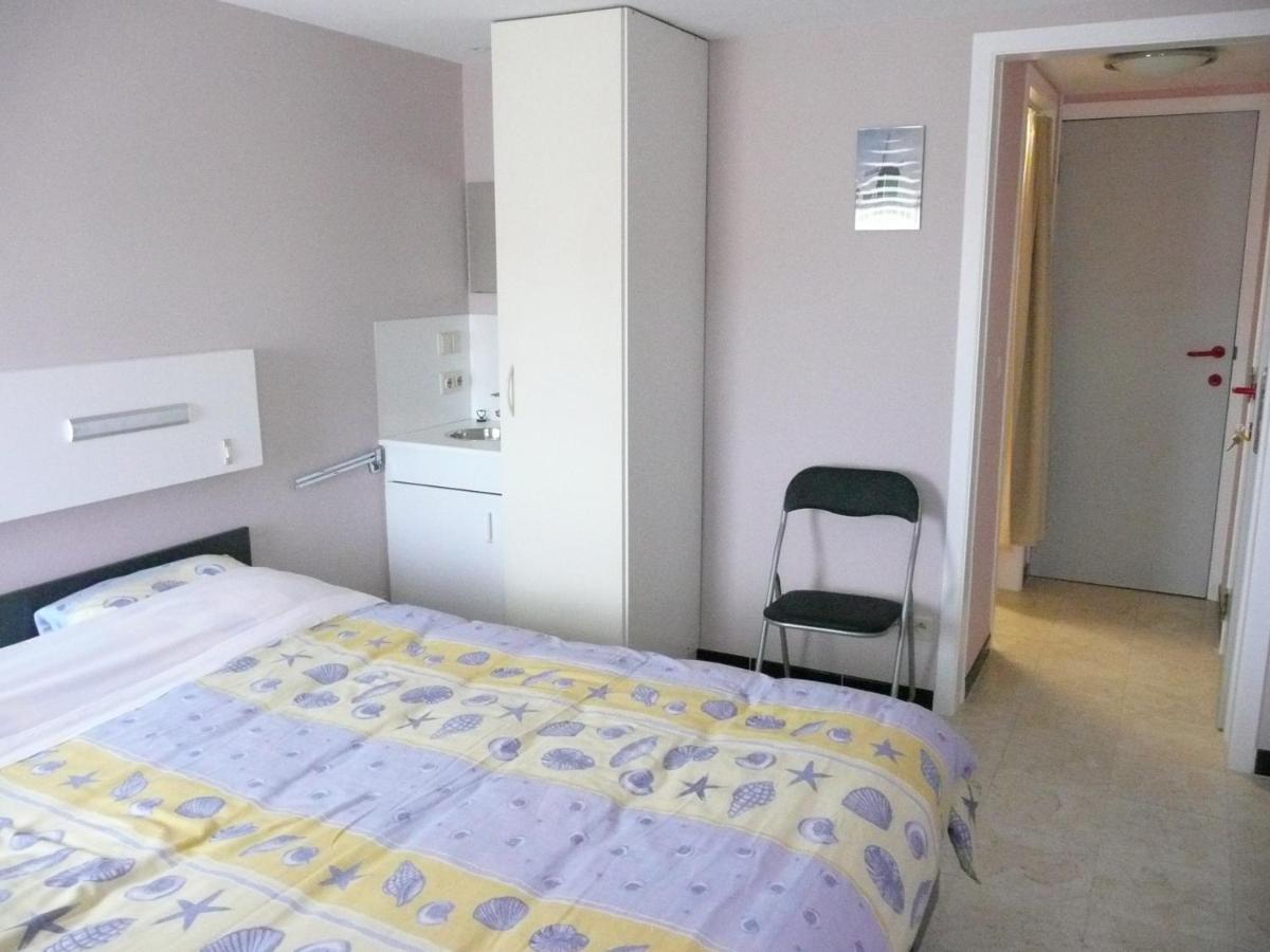 De Windroos Bed & Breakfast Pollinkhove Bagian luar foto