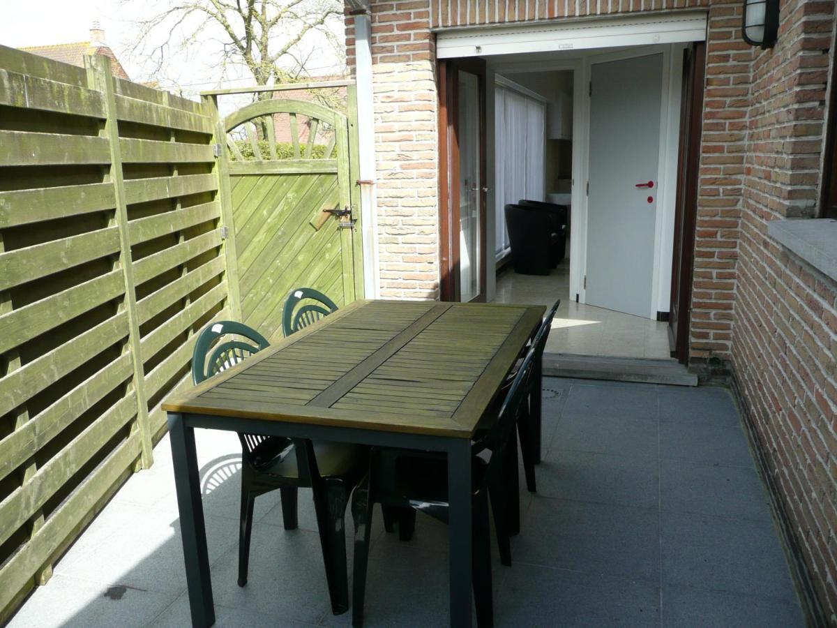 De Windroos Bed & Breakfast Pollinkhove Bagian luar foto